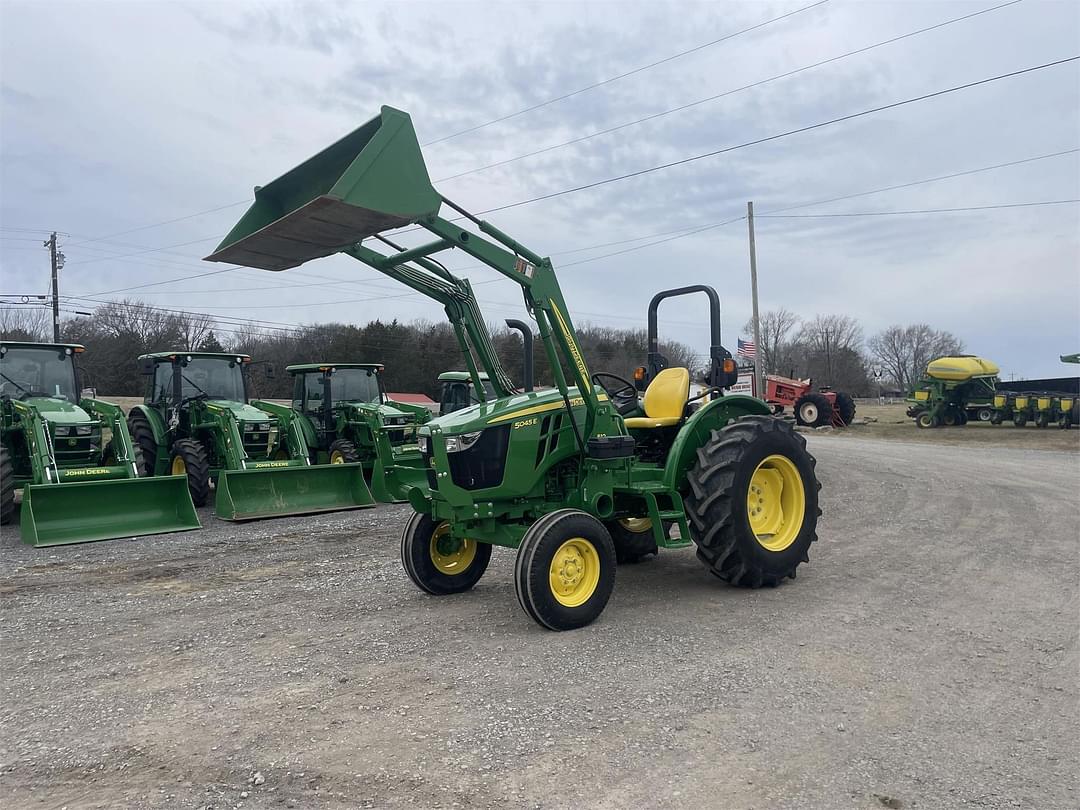 Image of John Deere 5045E Primary image