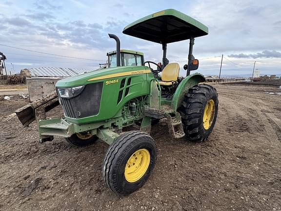 Image of John Deere 5045E Primary image