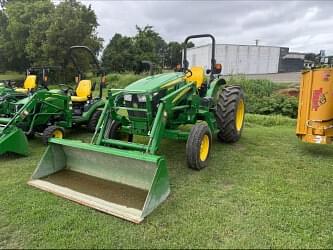 Image of John Deere 5045E equipment image 1