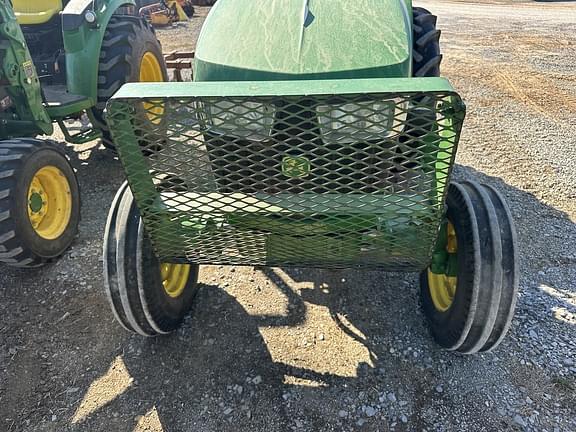 Image of John Deere 5045E equipment image 4