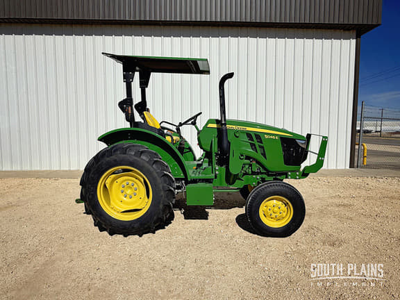 Image of John Deere 5045E equipment image 1