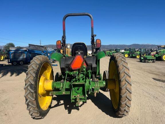 Image of John Deere 5045E equipment image 3