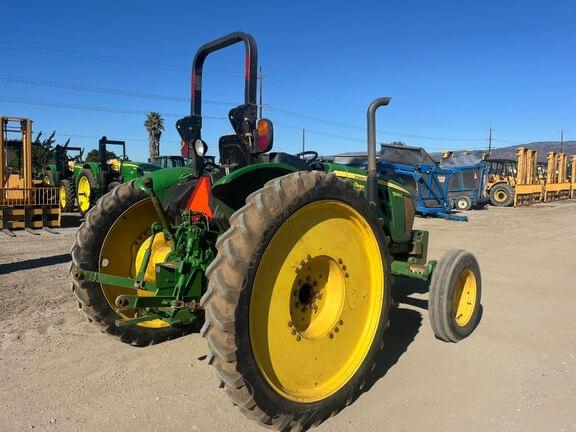 Image of John Deere 5045E equipment image 4