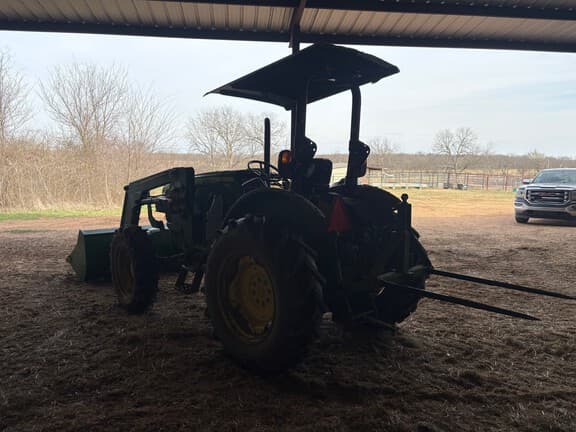 Image of John Deere 5045E equipment image 2