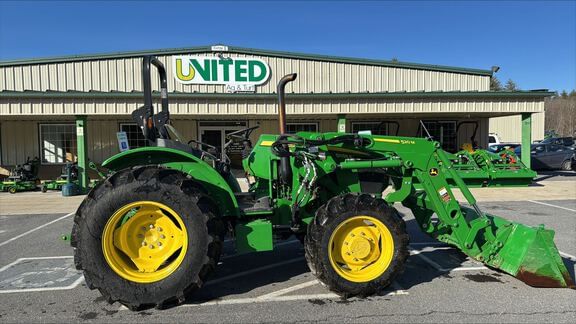 Main image John Deere 5055E