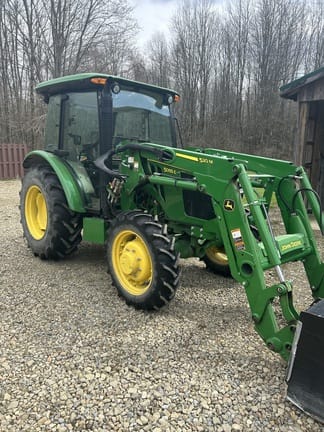2020 John Deere 5055E Equipment Image0