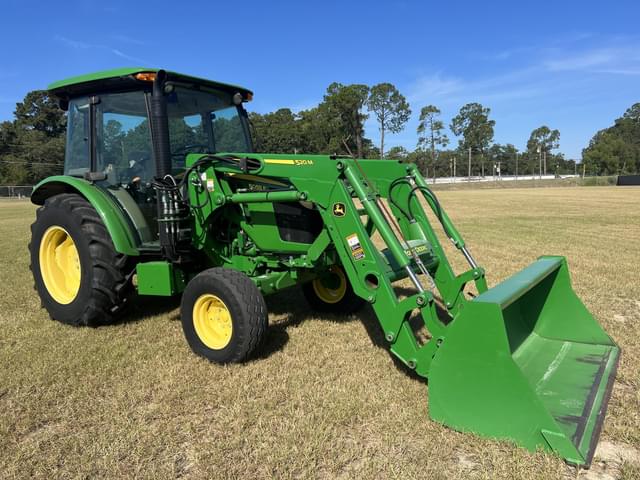Image of John Deere 5055E equipment image 3