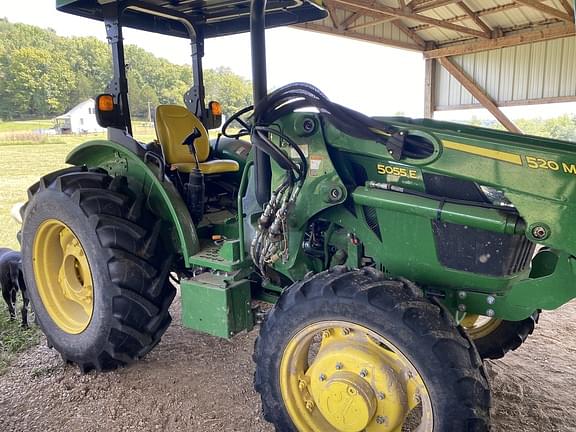 Image of John Deere 5055E equipment image 2