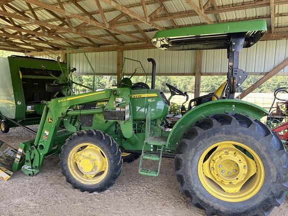 Image of John Deere 5055E equipment image 2