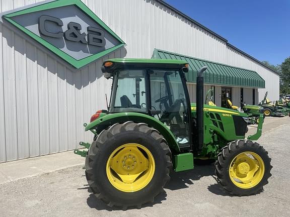 Image of John Deere 5055E equipment image 2