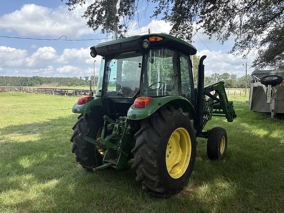 Image of John Deere 5055E equipment image 3