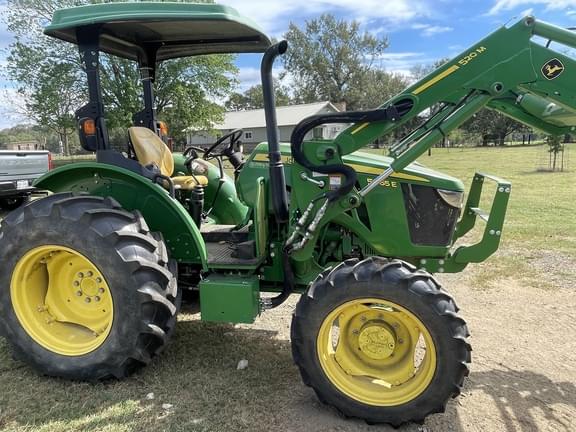 Image of John Deere 5065E equipment image 3