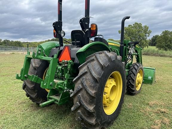 Image of John Deere 5065E equipment image 2