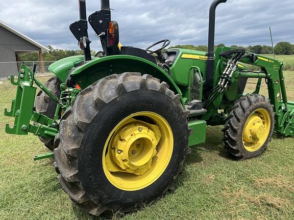 Image of John Deere 5065E equipment image 1