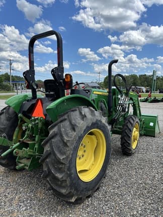 Image of John Deere 5065E equipment image 4
