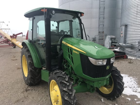Main image John Deere 5065E