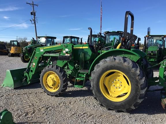 Image of John Deere 5065E equipment image 2