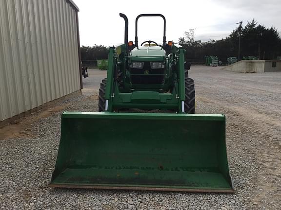 Image of John Deere 5065E equipment image 1