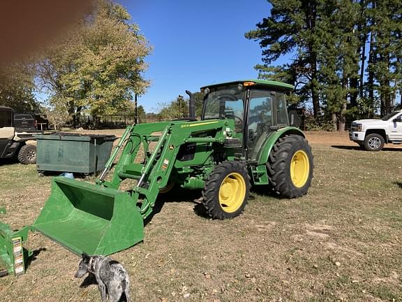 Image of John Deere 5065E equipment image 3