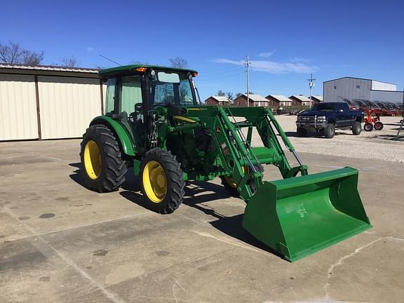 Image of John Deere 5065E equipment image 4