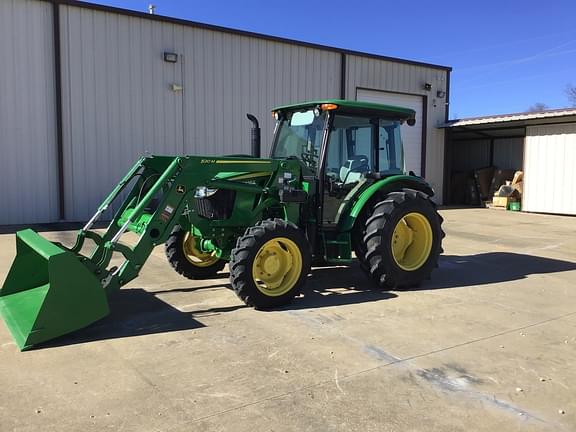 Image of John Deere 5065E equipment image 2