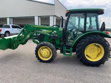 Main image John Deere 5065E