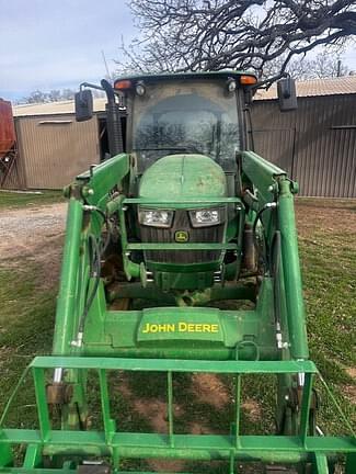 Image of John Deere 5065E equipment image 3