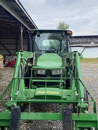 Image of John Deere 5065E equipment image 4