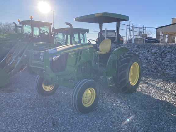 Image of John Deere 5065E equipment image 1