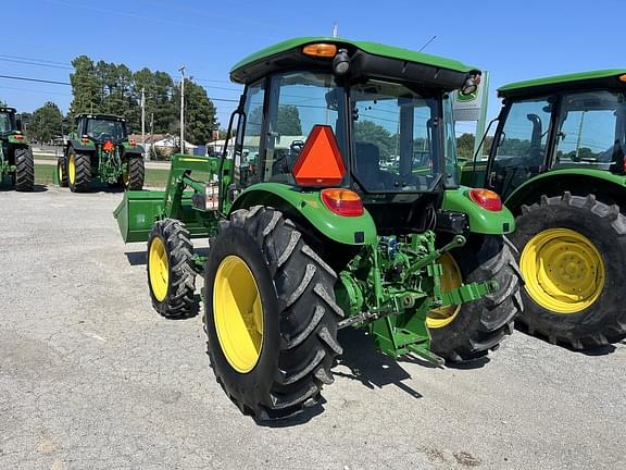 Image of John Deere 5075E equipment image 2