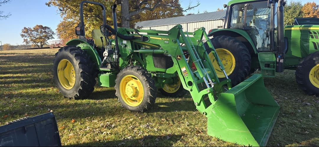 Image of John Deere 5075E Primary image