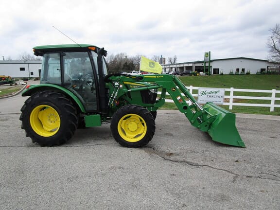 Main image John Deere 5075E