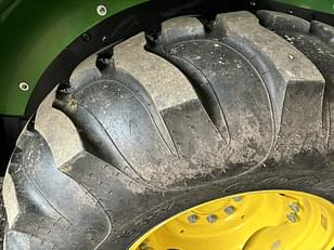 Main image John Deere 5075E 8