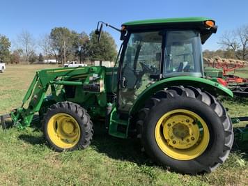 Main image John Deere 5075E