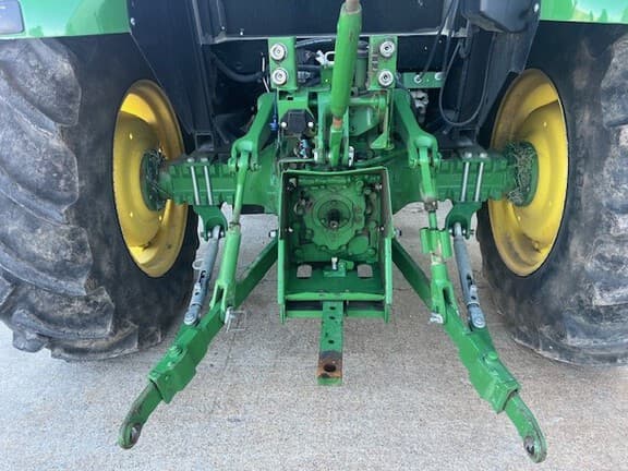 Image of John Deere 5075E equipment image 4