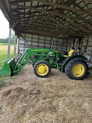 Image of John Deere 5075E equipment image 1