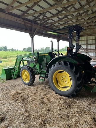 Image of John Deere 5075E equipment image 2