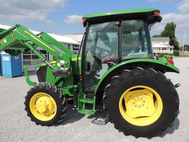 Image of John Deere 5075E equipment image 1