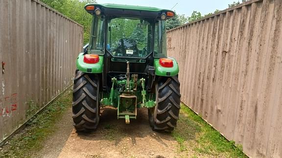 Image of John Deere 5075E equipment image 2