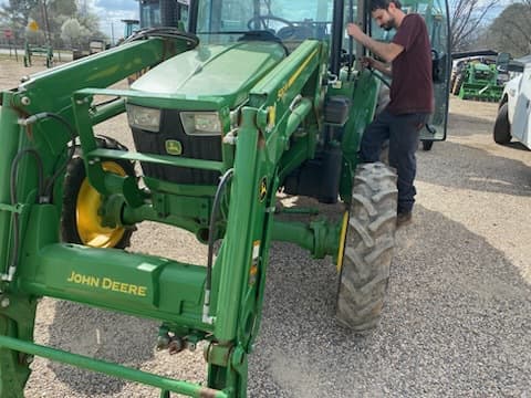 Image of John Deere 5075E equipment image 2