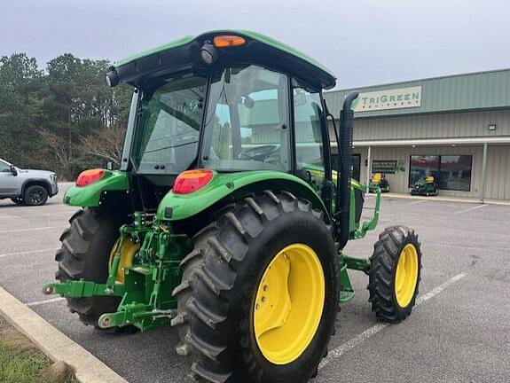 Image of John Deere 5075E equipment image 1