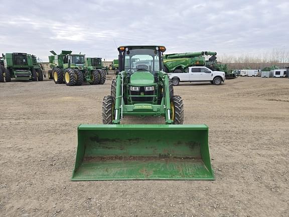 Image of John Deere 5075E equipment image 2