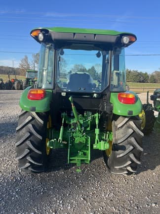 Image of John Deere 5075E equipment image 3
