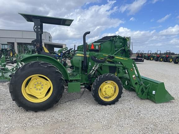 Image of John Deere 5075E equipment image 3