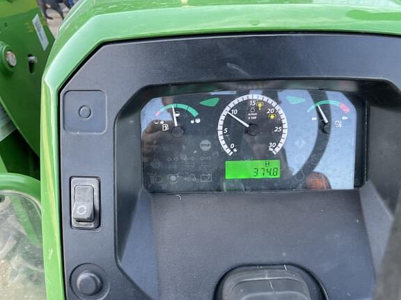 Image of John Deere 5075E equipment image 4