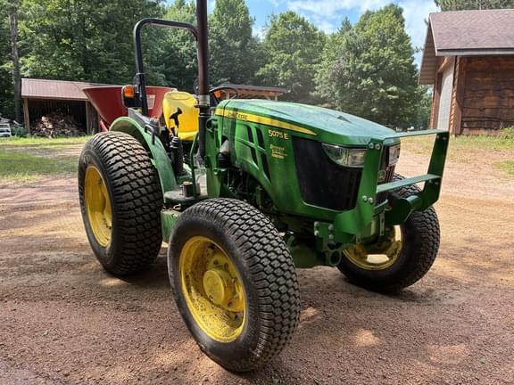 Image of John Deere 5075E Image 1