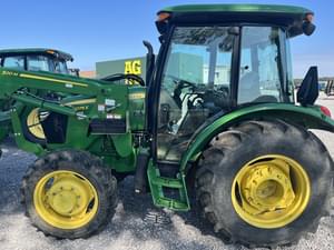 2020 John Deere 5075E Image