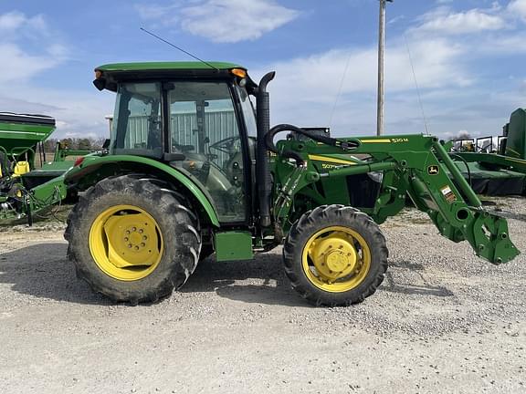 Image of John Deere 5075E equipment image 3