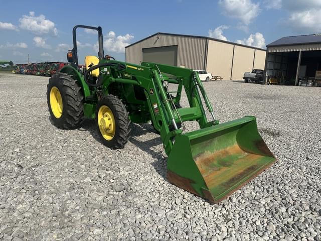 Image of John Deere 5075E equipment image 1