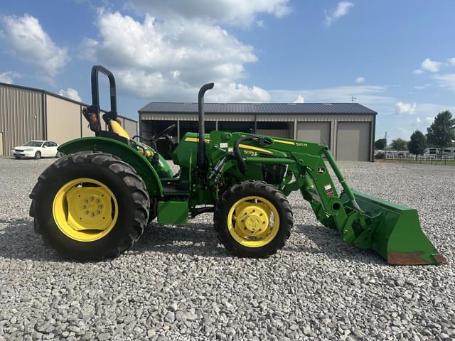 Image of John Deere 5075E equipment image 3